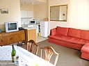 Atlantis Holiday Apartment - Apt 4, Self catering apartment, Torquay